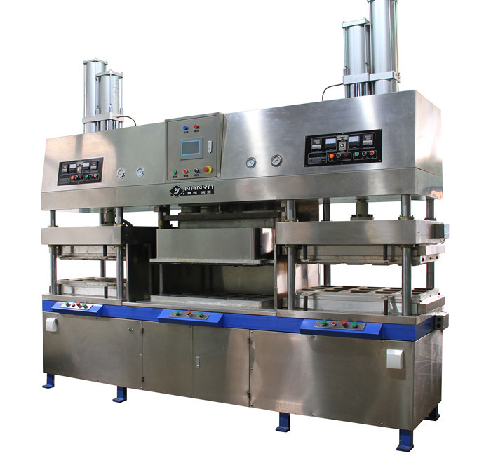 機械 700~7000pcs/H を作る使い捨て可能なペーパー パルプの形成の機械類テーブルウェア