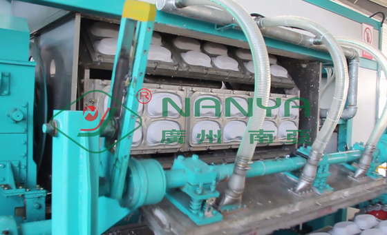 医療用製品製造機 紙 腎臓用トレイ製造機