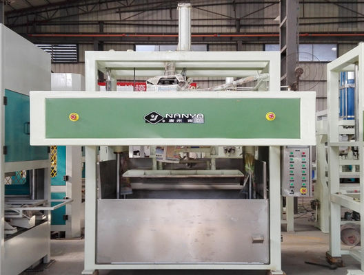 700Pcs/フォーム形式 3-4 人を交換する H の卵のカートン機械