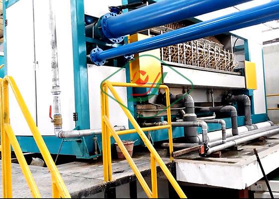 高いオートメーションの機械/卵のカートンの生産ラインを形作る回転式卵の皿